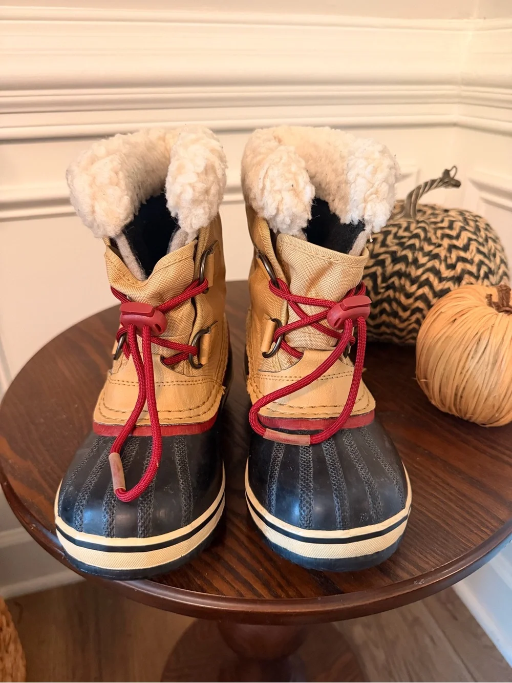 Sorel Yoot Pac Insulated Waterproof Winter Snow Boots Tan and Crimson Kids Sz 13